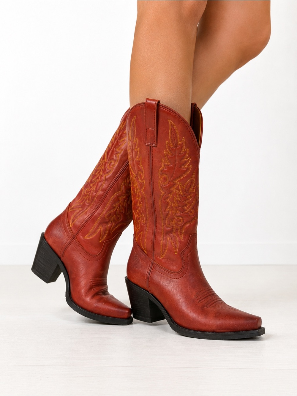 Laredo Red Leather Western Cowboy Boots Women’s 7.5 Embroidered Pointed Toe